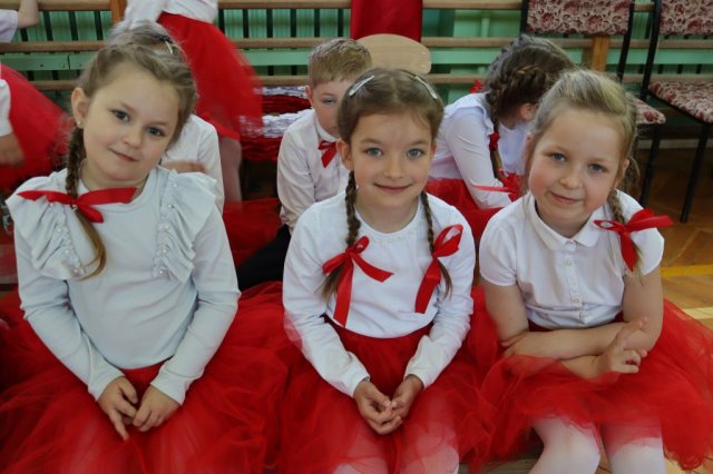 b_1024_768_0_00_images_2023_2024_WYDARZENIA_3maja_439195451_899744191953530_4446979168180470830_n